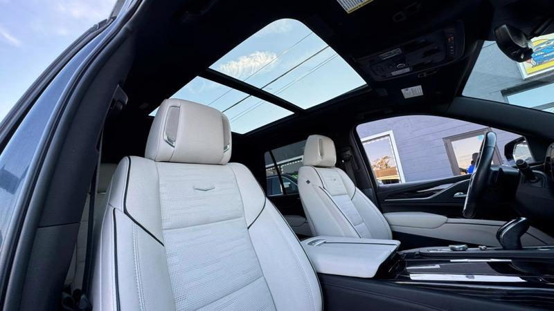 2021 Cadillac Escalade 4WD Sport
