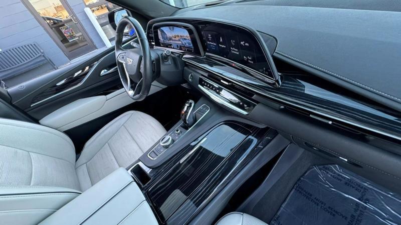 2021 Cadillac Escalade 4WD Sport