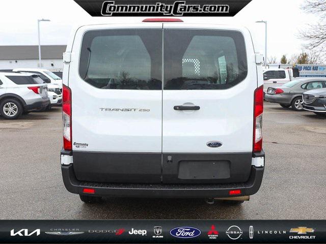 2022 Ford Transit Cargo Van Base