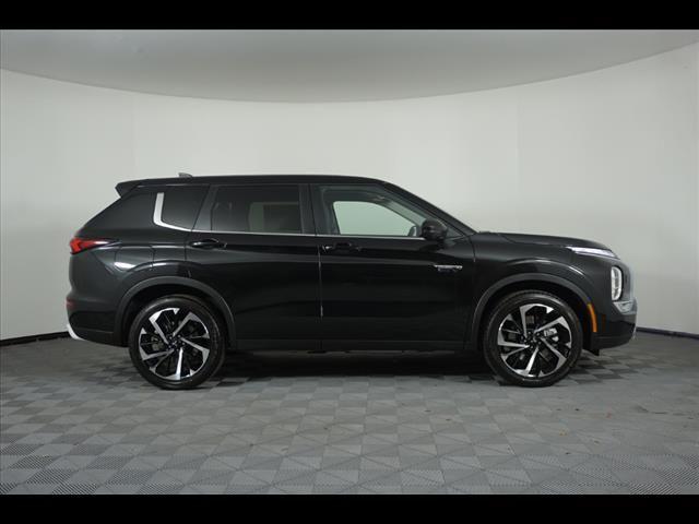 2025 Mitsubishi Outlander PHEV SE S-AWC