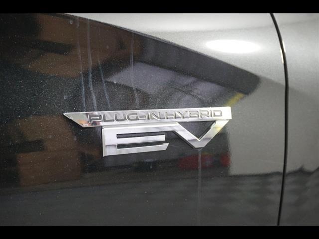 2025 Mitsubishi Outlander PHEV SE S-AWC