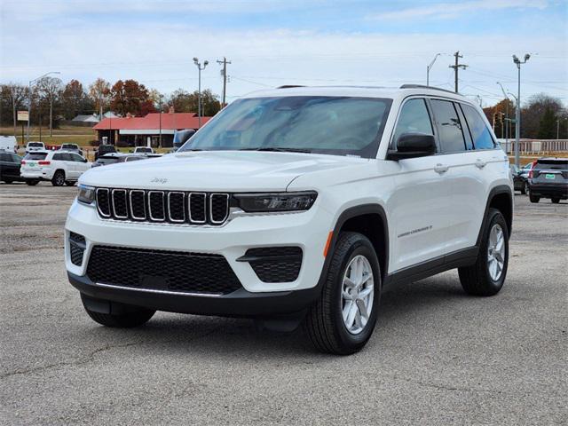 2025 Jeep Grand Cherokee Laredo X 4x2