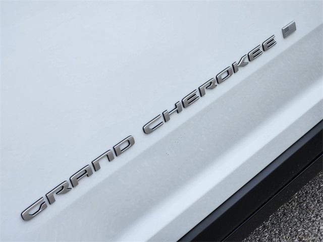2025 Jeep Grand Cherokee Laredo X 4x2