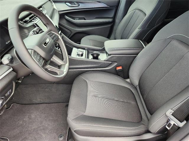 2025 Jeep Grand Cherokee Laredo X 4x2