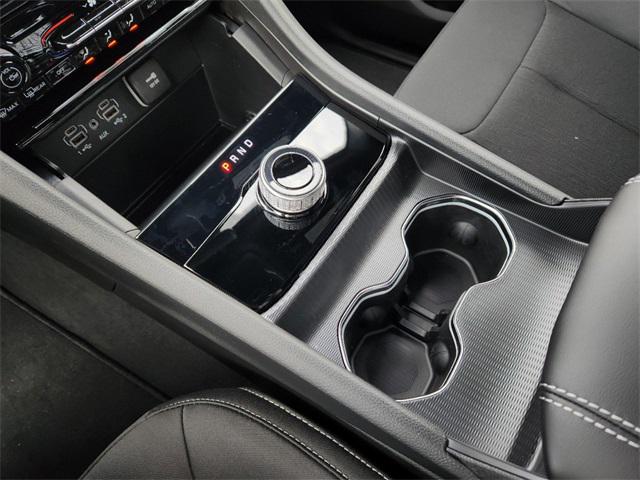 2025 Jeep Grand Cherokee Laredo X 4x2