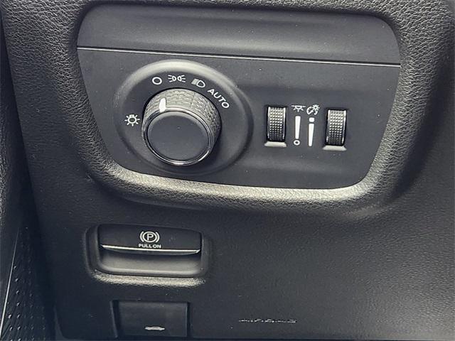 2025 Jeep Grand Cherokee Laredo X 4x2