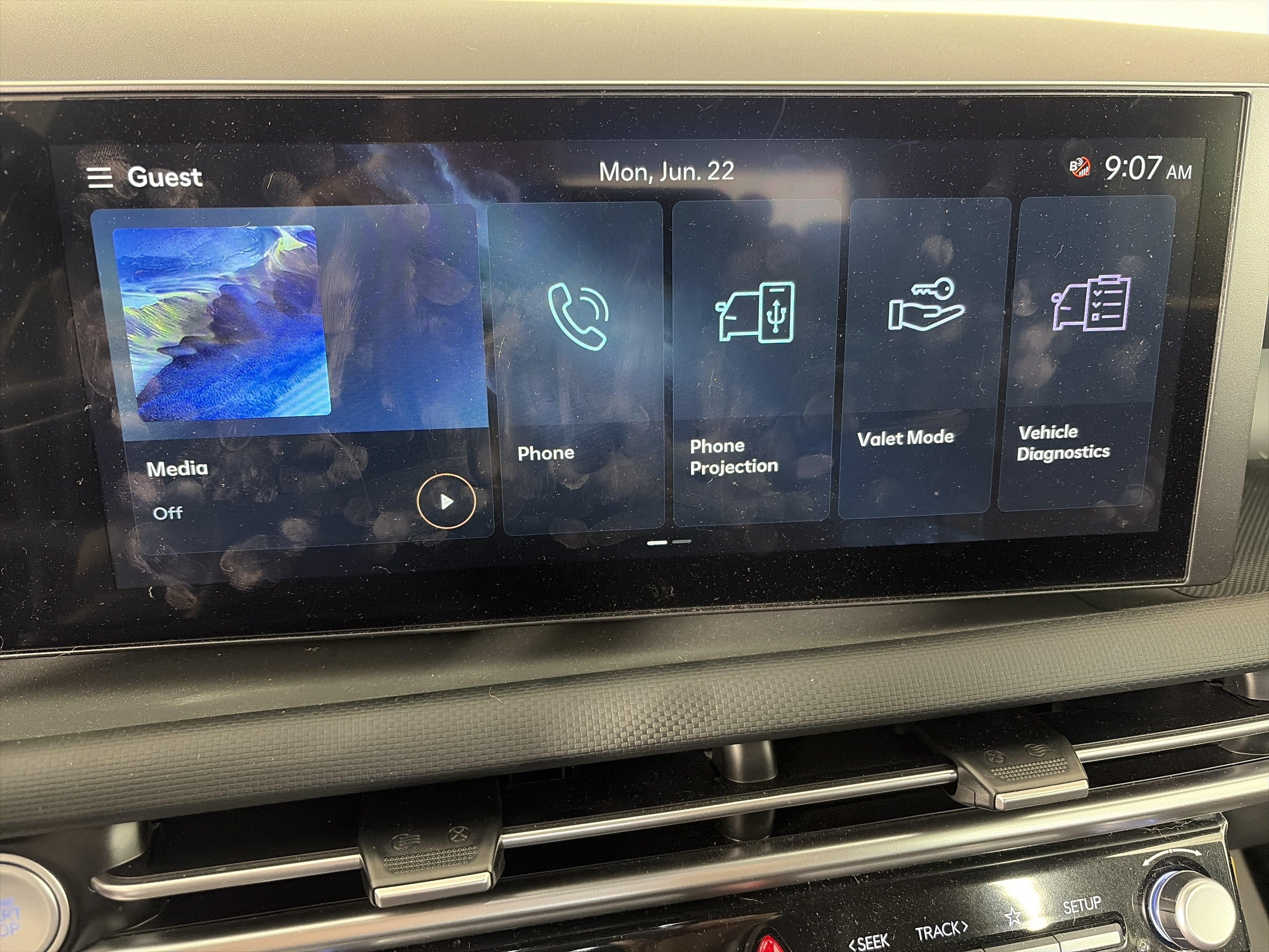 2025 Hyundai Santa Fe Limited - Photo 24