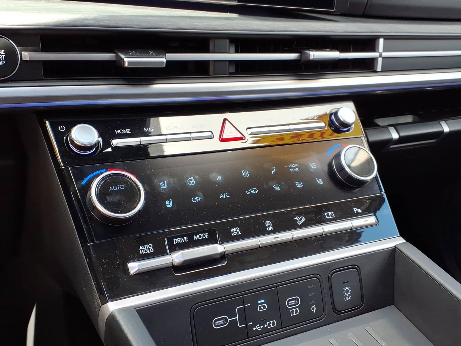 2025 Hyundai Santa Fe Limited - Photo 52