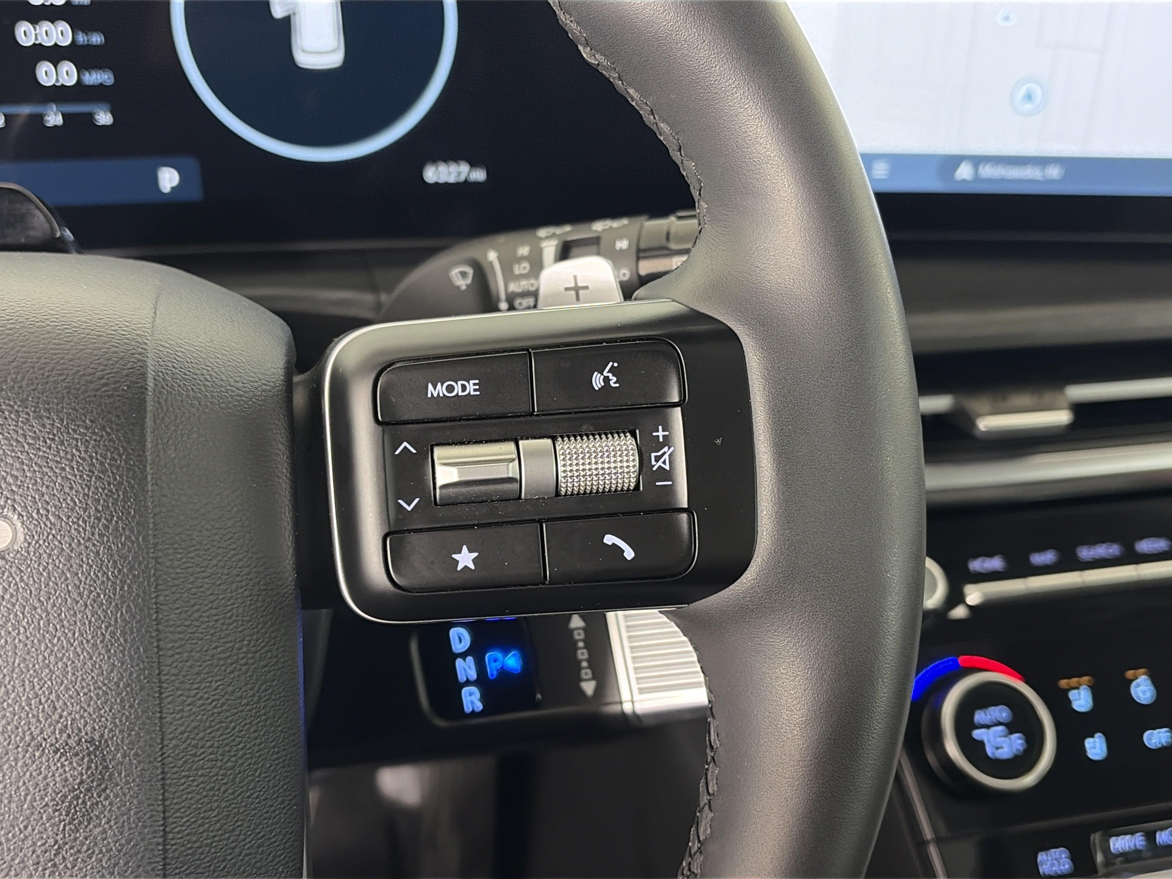 2025 Hyundai Santa Fe Limited - Photo 65