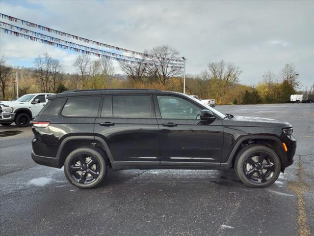 2025 Jeep Grand Cherokee L Altitude X 4x4