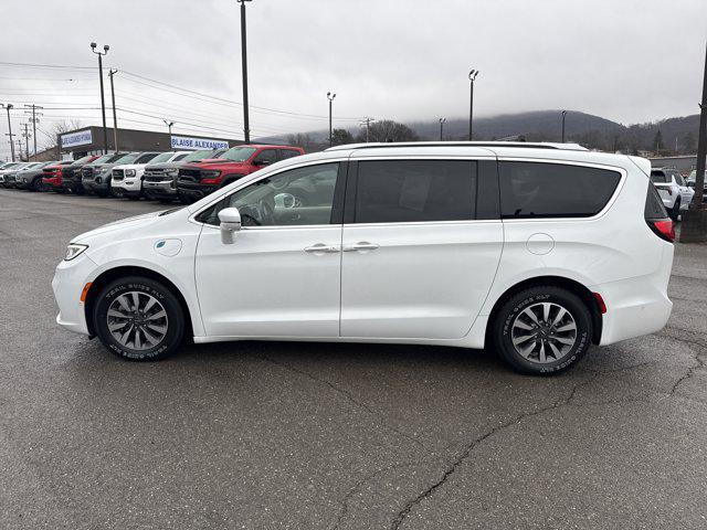 2021 Chrysler Pacifica Hybrid Touring L