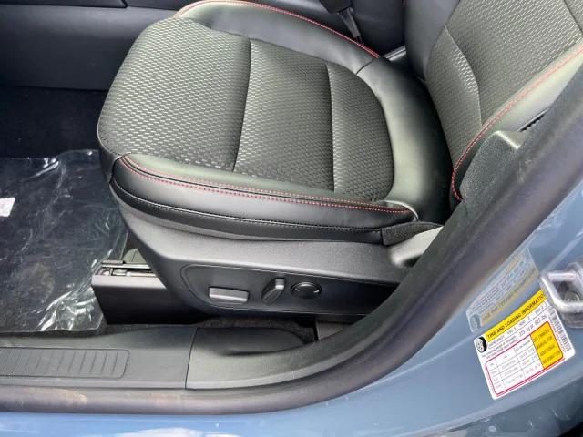 2025 Ford Escape ST-Line Select