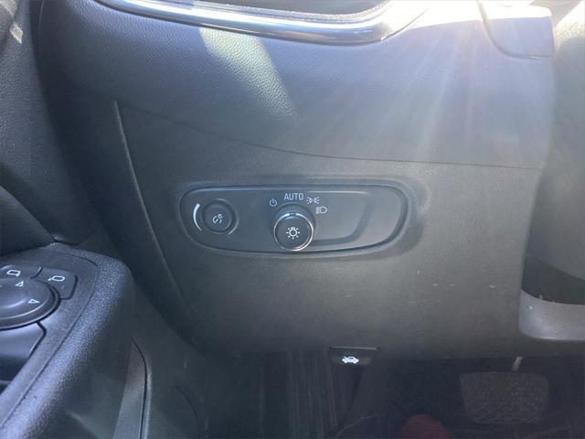 2022 Chevrolet Equinox FWD LT