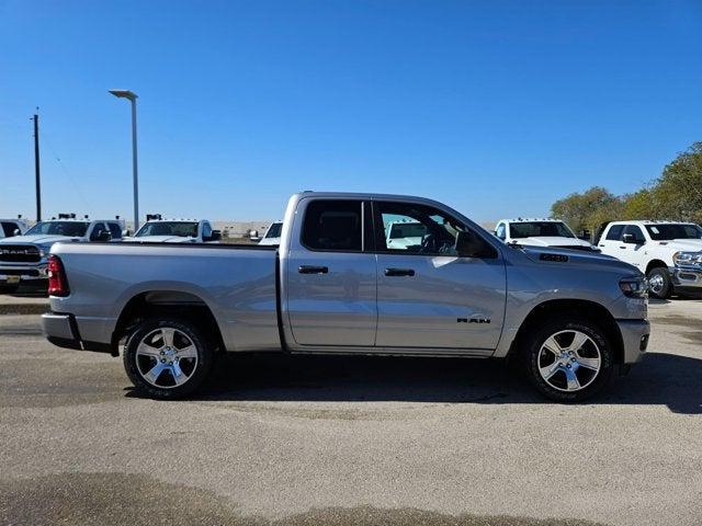 2025 RAM Ram 1500 RAM 1500 TRADESMAN QUAD CAB 4X2 64 BOX