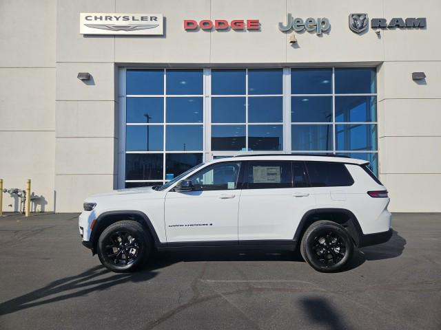 2025 Jeep Grand Cherokee GRAND CHEROKEE L ALTITUDE 4X4