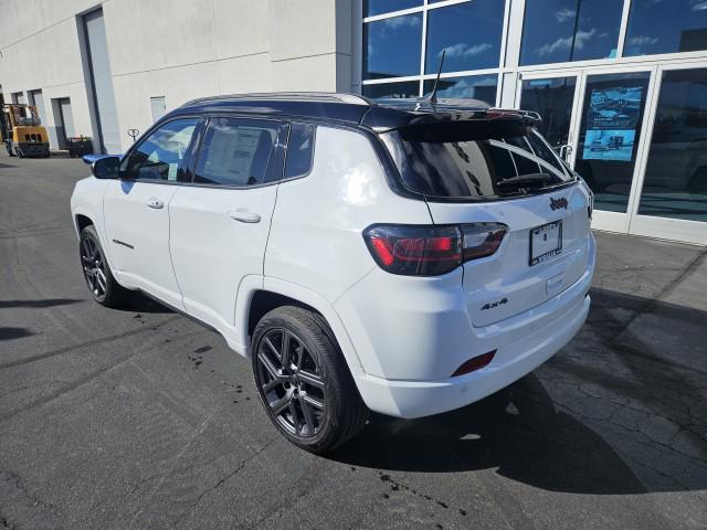 2025 Jeep Compass COMPASS LIMITED 4X4