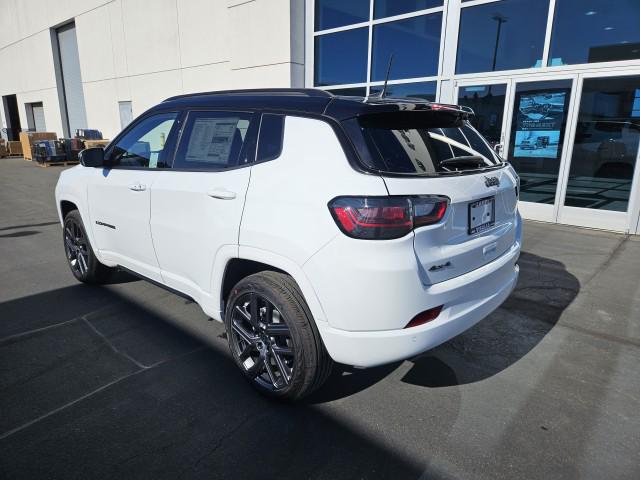 2025 Jeep Compass COMPASS LIMITED 4X4