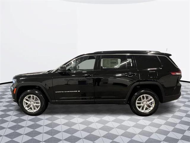 2025 Jeep Grand Cherokee GRAND CHEROKEE L LAREDO 4X4