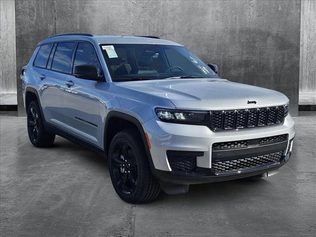 2025 Jeep Grand Cherokee GRAND CHEROKEE L ALTITUDE 4X2