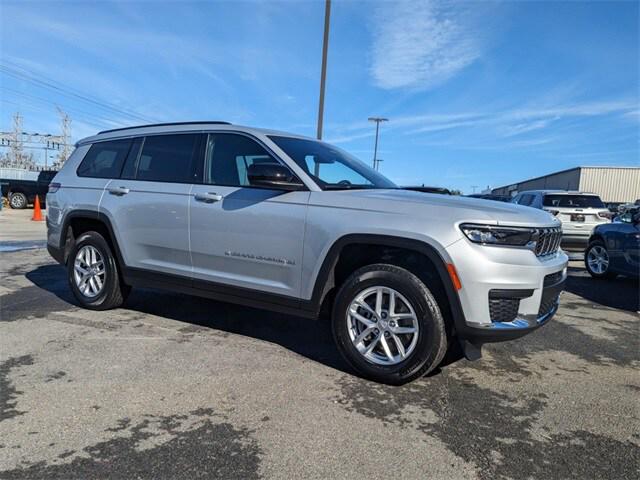 2025 Jeep Grand Cherokee GRAND CHEROKEE L LAREDO X 4X2