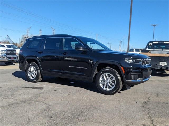 2025 Jeep Grand Cherokee GRAND CHEROKEE L LAREDO X 4X4