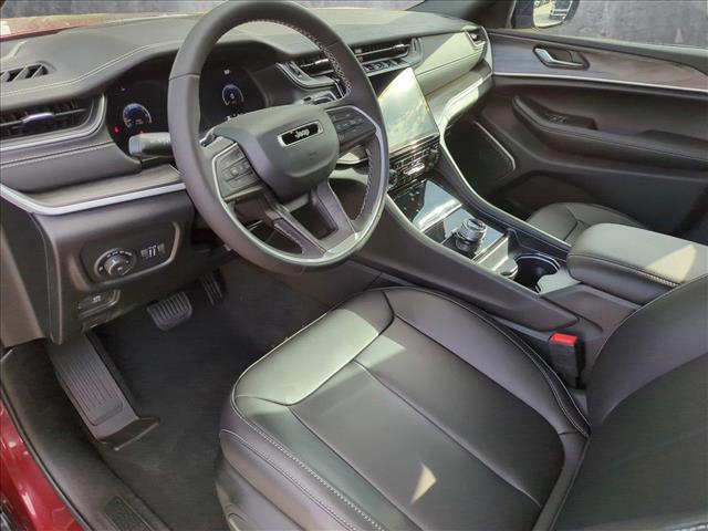 2025 Jeep Grand Cherokee GRAND CHEROKEE L LIMITED 4X2