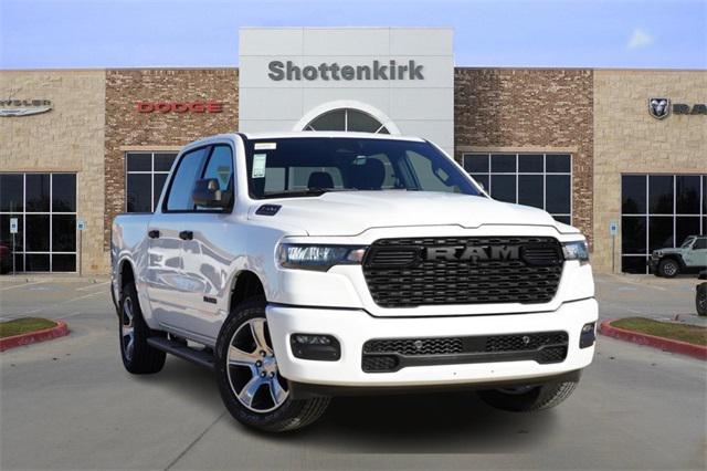 2025 RAM Ram 1500 RAM 1500 TRADESMAN CREW CAB 4X2 57 BOX