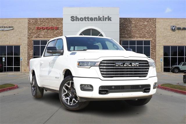 2025 RAM Ram 1500 RAM 1500 LARAMIE CREW CAB 4X4 57 BOX