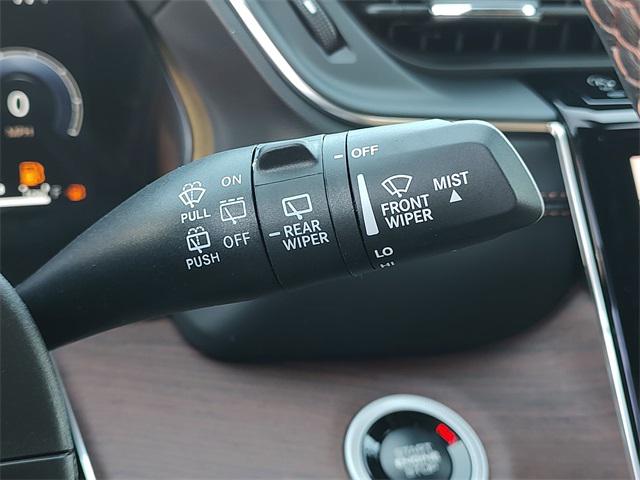 2025 Jeep Grand Cherokee GRAND CHEROKEE L SUMMIT 4X4