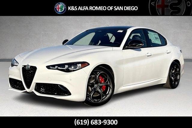 2025 Alfa Romeo Giulia GIULIA TRIBUTO ITALIANO RWD