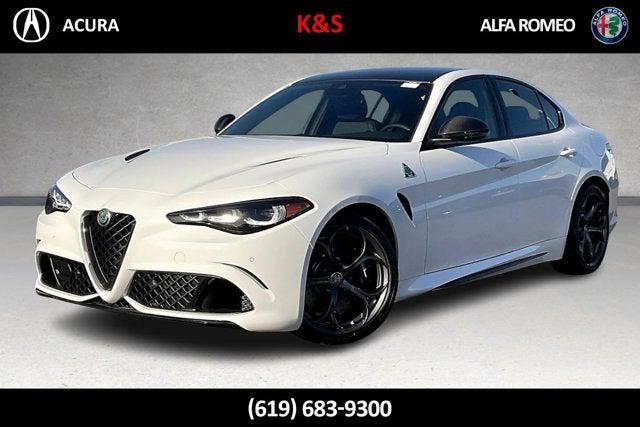 2024 Alfa Romeo Giulia GIULIA QUADRIFOGLIO SUPERSPORT RWD 2024 Alfa Romeo Giulia GIULIA QUADRIFOGLIO SUPERSPORT RWD