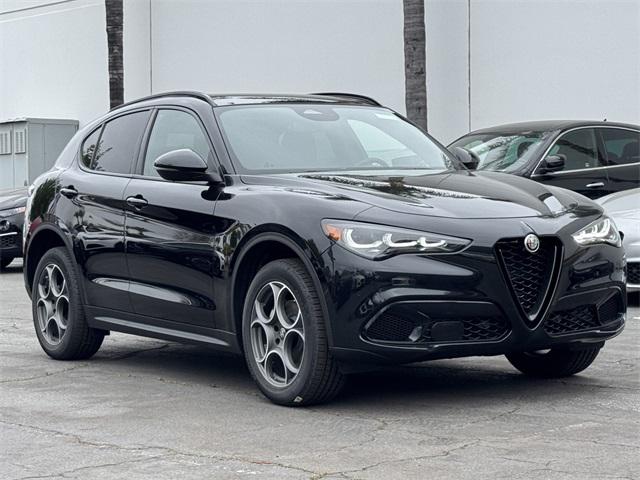 2025 Alfa Romeo Stelvio STELVIO AWD