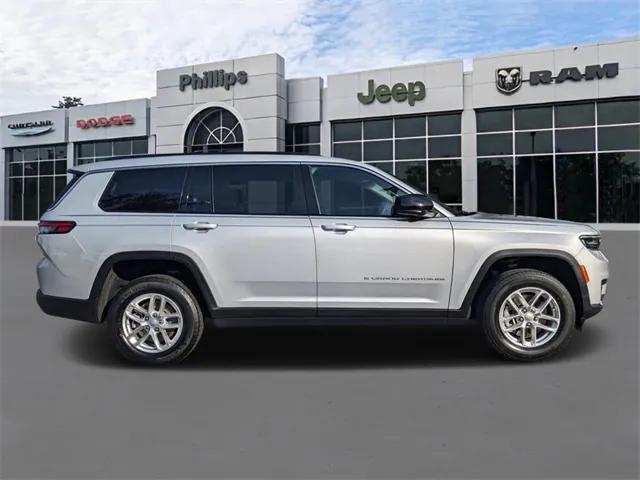 2025 Jeep Grand Cherokee GRAND CHEROKEE L LAREDO 4X2