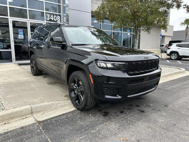 2025 Jeep Grand Cherokee GRAND CHEROKEE L ALTITUDE 4X2