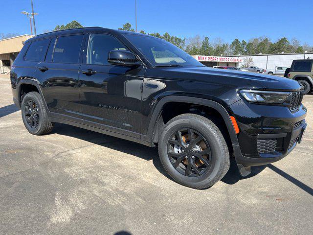 2025 Jeep Grand Cherokee GRAND CHEROKEE L ALTITUDE 4X4