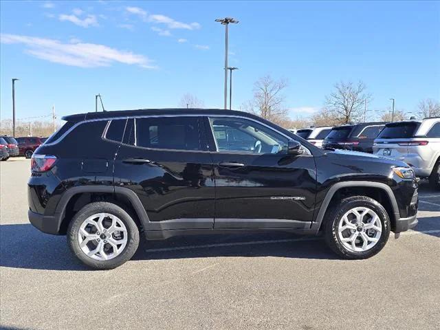 2025 Jeep Compass COMPASS SPORT 4X4