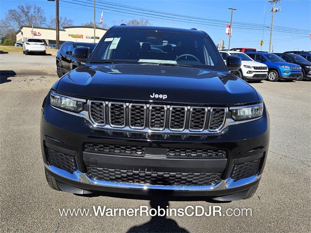 2025 Jeep Grand Cherokee GRAND CHEROKEE L LAREDO X 4X4