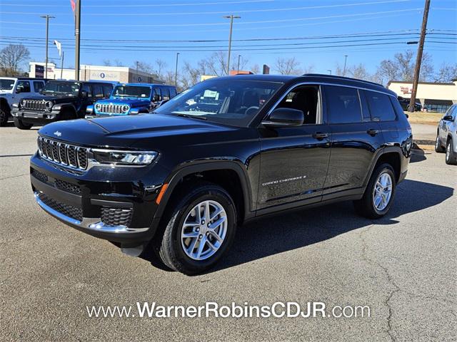 2025 Jeep Grand Cherokee GRAND CHEROKEE L LAREDO X 4X4