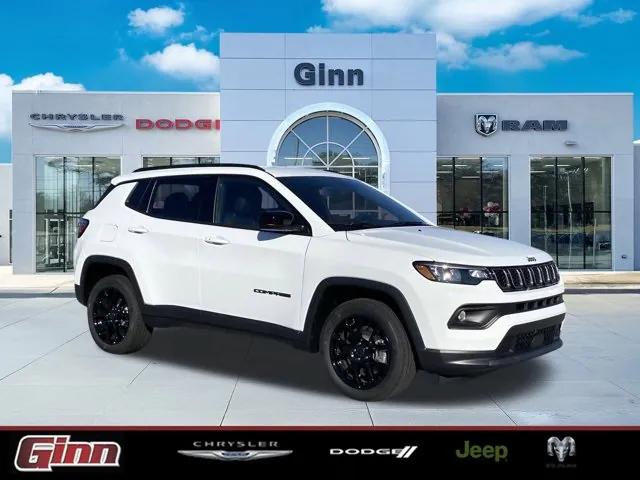 2025 Jeep Compass COMPASS LATITUDE 4X4
