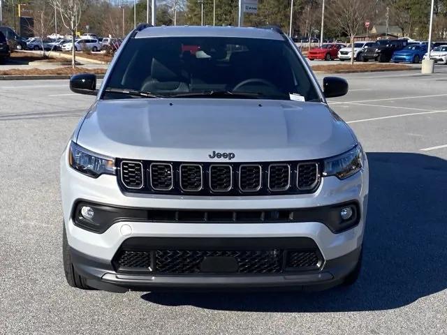 2025 Jeep Compass COMPASS LATITUDE 4X4