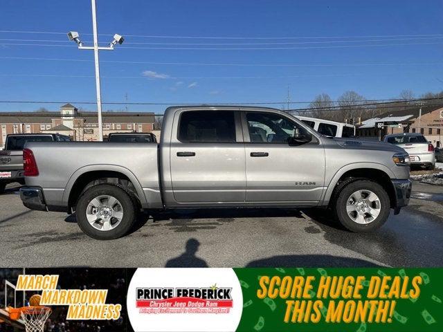 2025 RAM Ram 1500 RAM 1500 BIG HORN CREW CAB 4X4 57 BOX