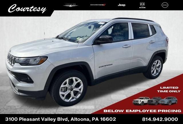 2025 Jeep Compass COMPASS LATITUDE 4X4