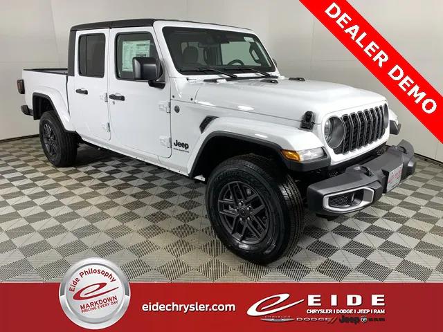 2025 Jeep Gladiator GLADIATOR SPORT S 4X4
