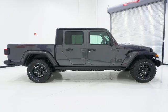 2025 Jeep Gladiator GLADIATOR WILLYS 4X4