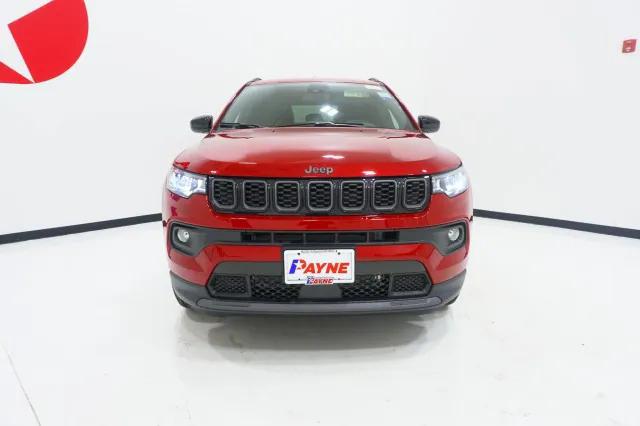 2025 Jeep Compass COMPASS LATITUDE 4X4