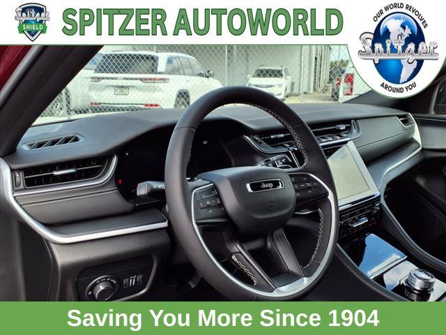 2025 Jeep Grand Cherokee GRAND CHEROKEE L ALTITUDE 4X2