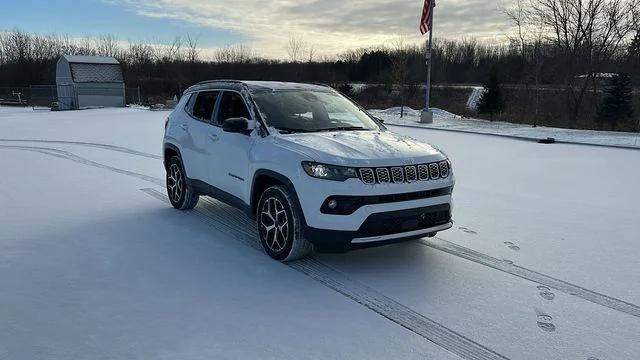 2025 Jeep Compass COMPASS LIMITED 4X4