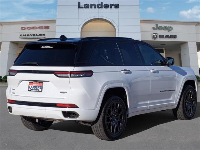 2025 Jeep Grand Cherokee GRAND CHEROKEE SUMMIT 4X4
