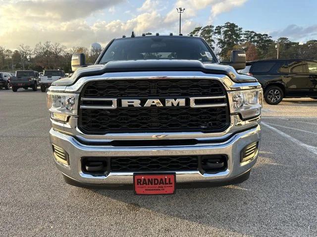 2024 RAM Ram 3500 RAM 3500 TRADESMAN CREW CAB 4X4 8 BOX