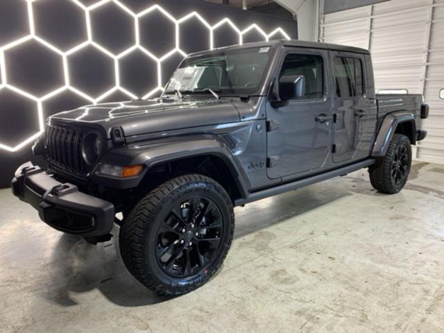 2025 Jeep Gladiator GLADIATOR NIGHTHAWK 4X4